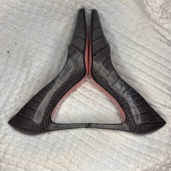 Escada Gray Croc Embossed Leather Pumps | Square Toe Italian Heels | Size 40 - Picture 5 of 11